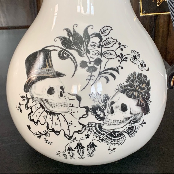 Spooky Night Dapper Skeletons 88oz Halloween Pitcher Skulls Flowers Crow - Picture 3 of 16